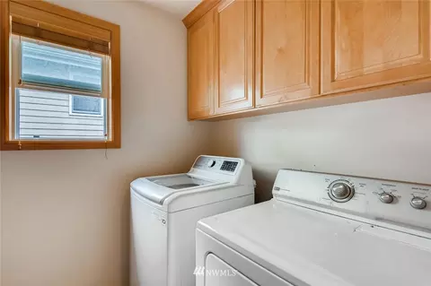 18702 35th Dr SE, Bothell, WA 98012 photo 23