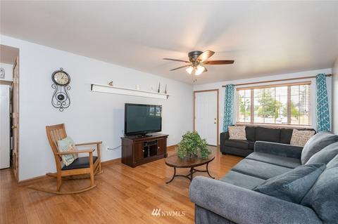 309 Brown St SE, Orting, WA 98360 photo 11