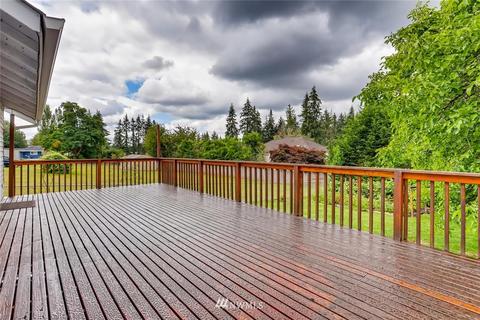 216 174th St SW, Bothell, WA 98012 photo 3