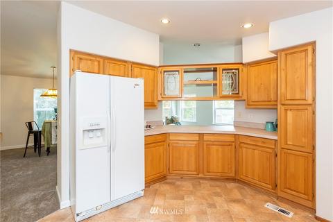 6223 E Grapeview Loop Rd, Allyn, WA 98524 photo 14