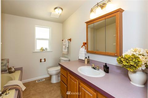 6223 E Grapeview Loop Rd, Allyn, WA 98524 photo 26