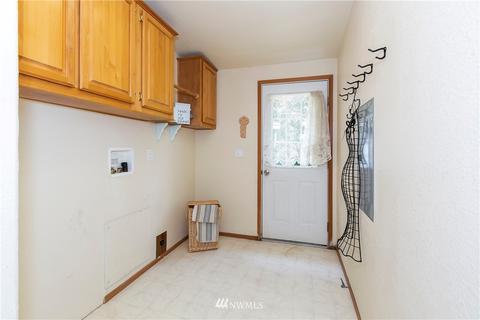 6223 E Grapeview Loop Rd, Allyn, WA 98524 photo 21