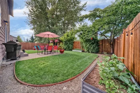 213 Bondgard Ave E, Enumclaw, WA 98022 photo 24