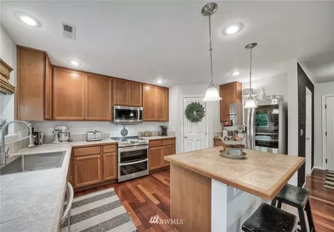 213 Bondgard Ave E, Enumclaw, WA 98022 photo 8