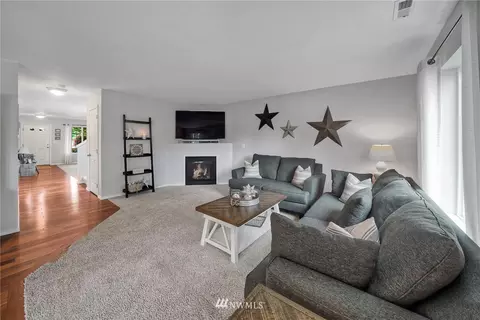 213 Bondgard Ave E, Enumclaw, WA 98022 photo 12
