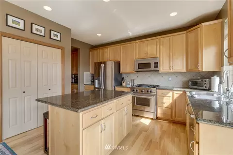 21105 1st Ave W, Bothell, WA 98021 photo 13