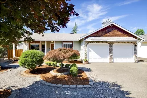 404 Bangert Pl, Enumclaw, WA 98022 photo 1