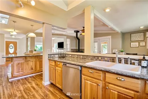 404 Bangert Pl, Enumclaw, WA 98022 photo 11
