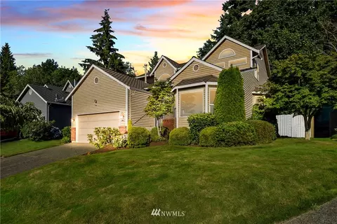 5011 9th Ave W, Everett, WA 98203 photo 1