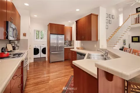 634 Walnut St, Edmonds, WA 98020 photo 11