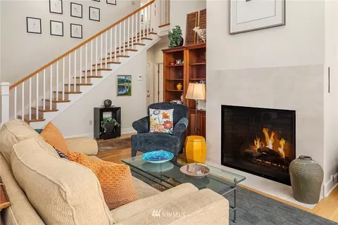 634 Walnut St, Edmonds, WA 98020 photo 7