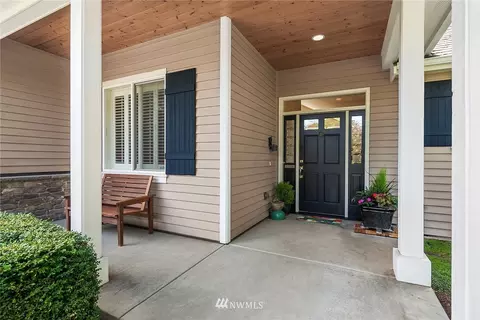 634 Walnut St, Edmonds, WA 98020 photo 2