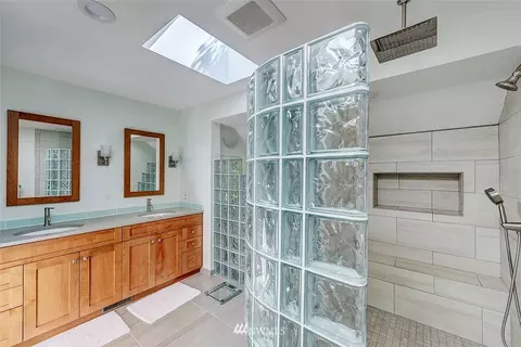 10115 NE 155 St, Bothell, WA 98011 photo 17