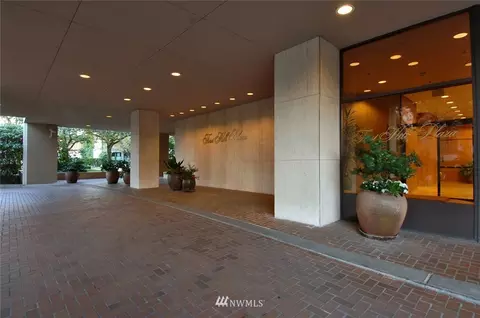 1301 Spring St #9-E, Seattle, WA 98104 photo 16