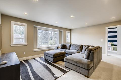 21915 37th Ave SE, Bothell, WA 98021 photo 32