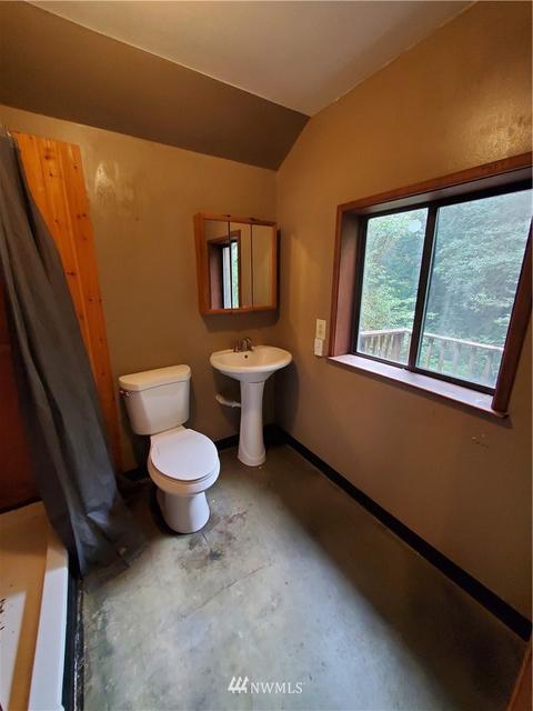 152 Creek Rd, Winlock, WA 98596 photo 4