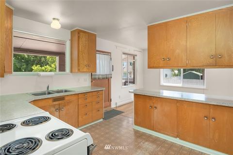 6415 Highland Dr, Everett, WA 98203 photo 11