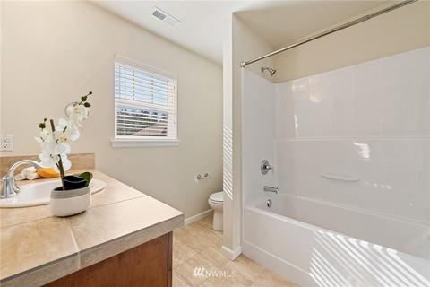19525 34th Dr SE, Bothell, WA 98012 photo 16