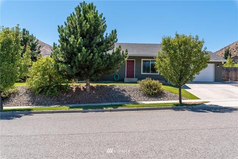 2122 Citation Loop, Wenatchee, WA 98801 photo 4