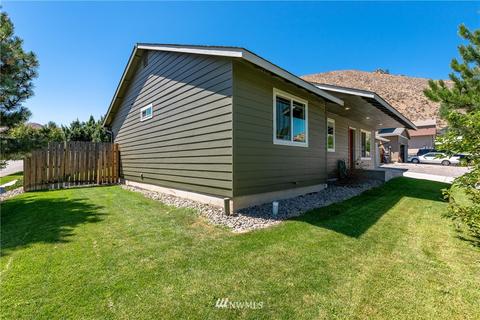 2122 Citation Loop, Wenatchee, WA 98801 photo 3
