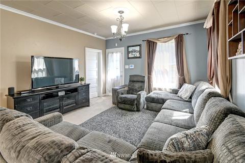 1528 Walnut St, Everett, WA 98201 photo 3