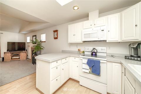 412 Belfair St SW, Orting, WA 98360 photo 11