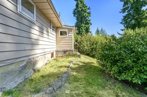 6606 Gateway Ter, Everett, WA 98203 photo 17