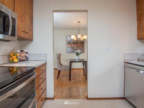 7327 Highland Dr, Everett, WA 98203 photo 8