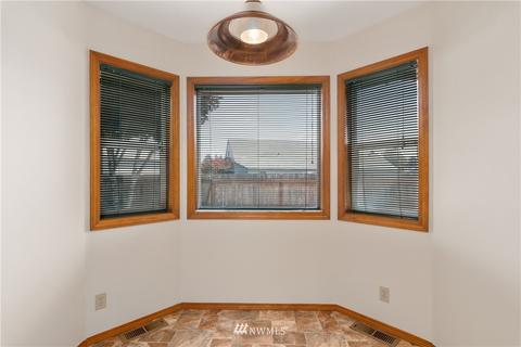 4 W Pine Ct, Longview, WA 98632 photo 12