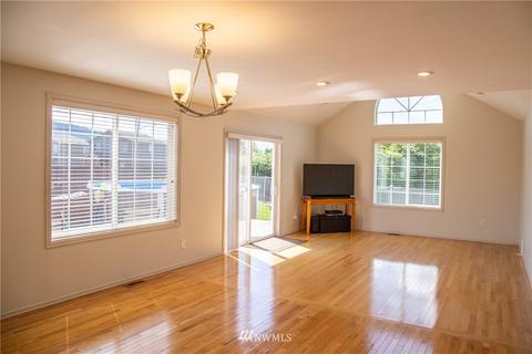 467 Burger Pl, Enumclaw, WA 98022 photo 14
