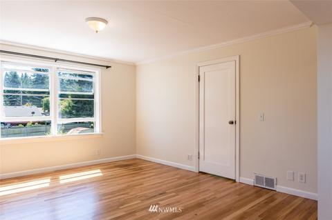 720 47th St SE, Everett, WA 98203 photo 3