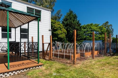 720 47th St SE, Everett, WA 98203 photo 2