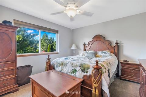 2021 124th St SE, Everett, WA 98208 photo 23