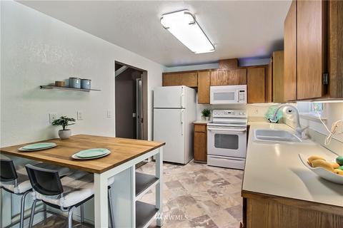 20818 40th Ave E, Spanaway, WA 98387 photo 7