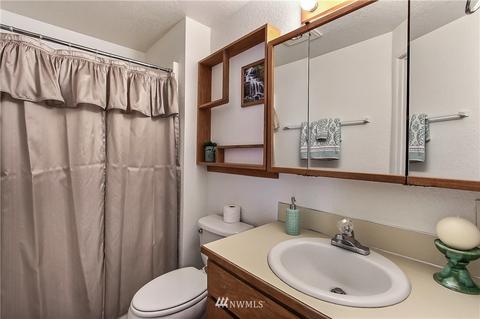 20818 40th Ave E, Spanaway, WA 98387 photo 9