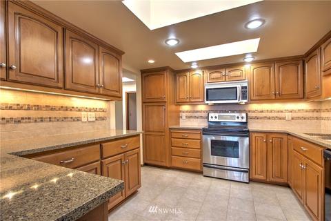 524 Maple St #302, Edmonds, WA 98020 photo 9