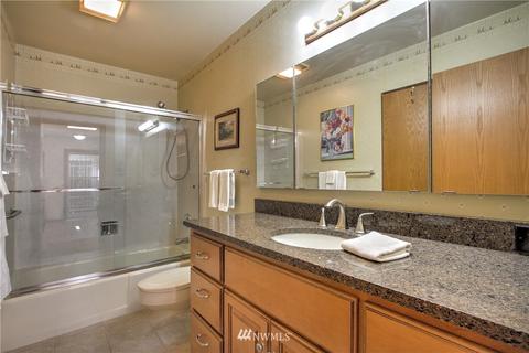 524 Maple St #302, Edmonds, WA 98020 photo 17