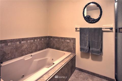524 Maple St #302, Edmonds, WA 98020 photo 15