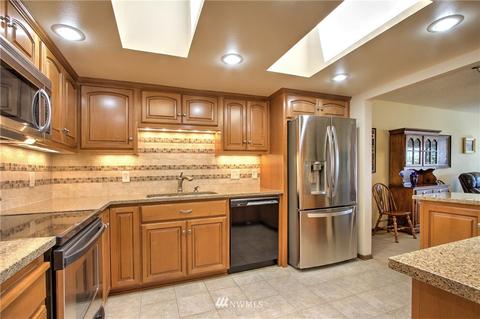 524 Maple St #302, Edmonds, WA 98020 photo 8