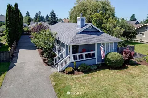 1816 Harding St, Enumclaw, WA 98022 photo 1