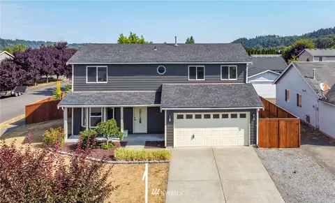 207 Williams Blvd NW, Orting, WA 98360 photo 2