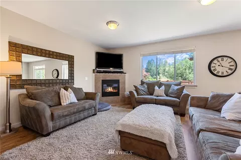 109 Phoenix Ave SW, Orting, WA 98360 photo 11