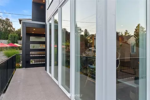 514 N 75th St, Seattle, WA 98103 photo 37