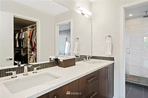 514 N 75th St, Seattle, WA 98103 photo 20