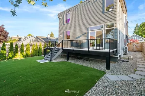 514 N 75th St, Seattle, WA 98103 photo 35