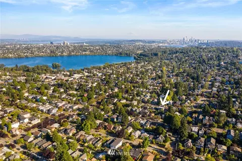 514 N 75th St, Seattle, WA 98103 photo 40