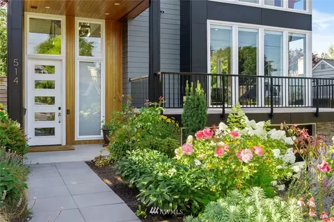 514 N 75th St, Seattle, WA 98103 photo 3