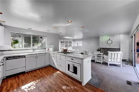 16415 Balder Ln, Bothell, WA 98011 photo 6
