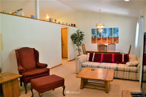 364 Dungeness Mdws, Sequim, WA 98382 photo 5
