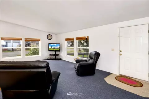238 Mitchell St, Sumas, WA 98295 photo 9